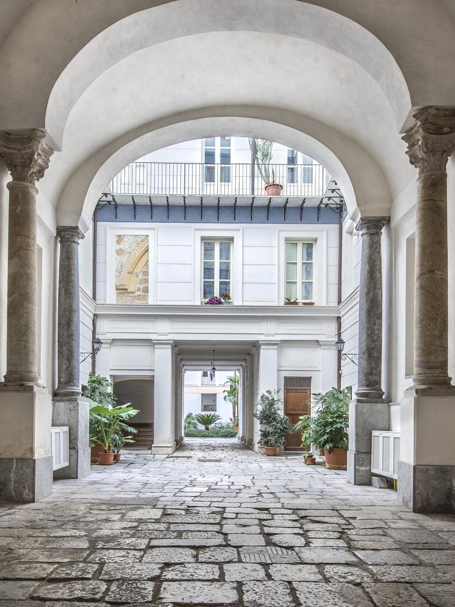 Palazzo Castrofilippo Apartment By Wonderful Italy Palermo Luaran gambar